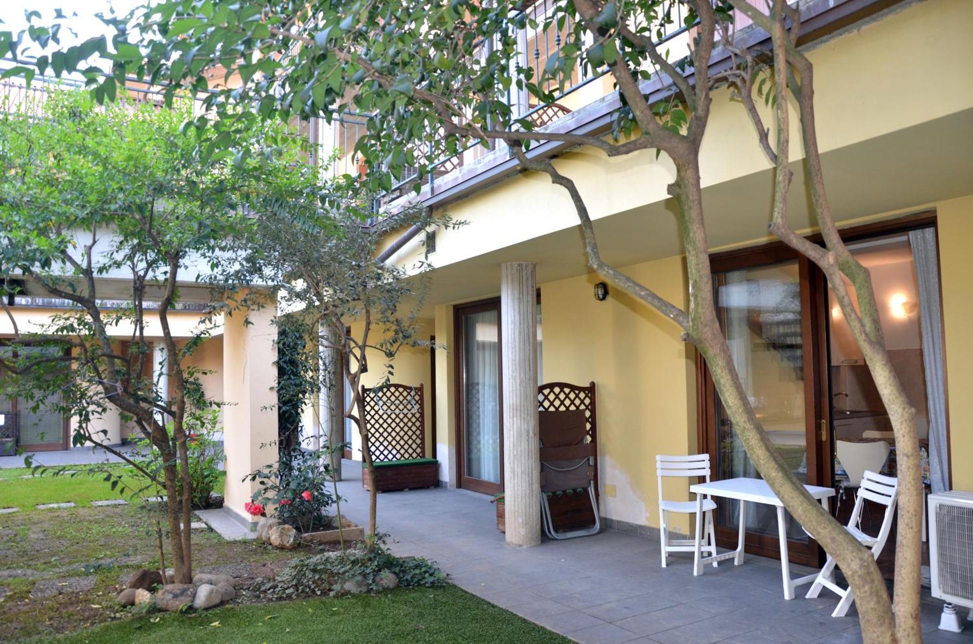 Quarzo Blu Apartamento Paratico Exterior foto